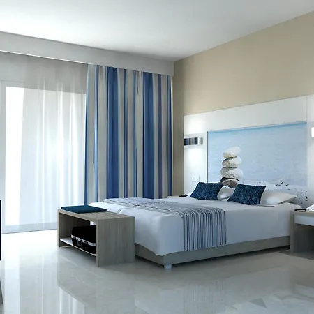 Globales Playa Hotel