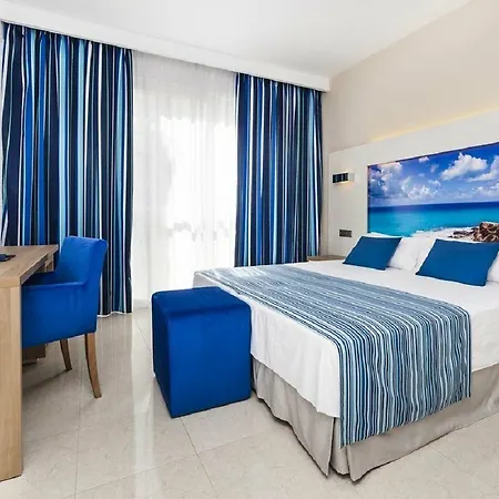 Hotel Globales Playa 4*